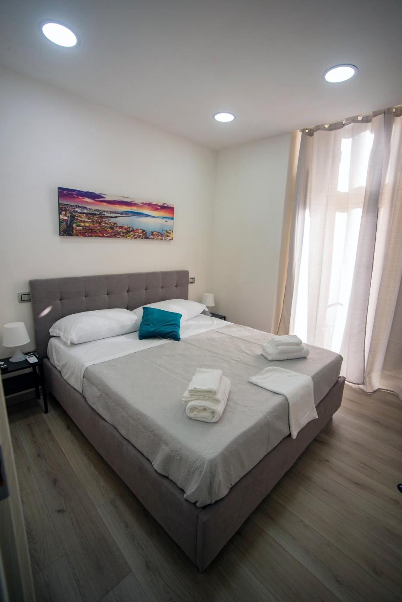 Na City Rooms Napels Buitenkant foto