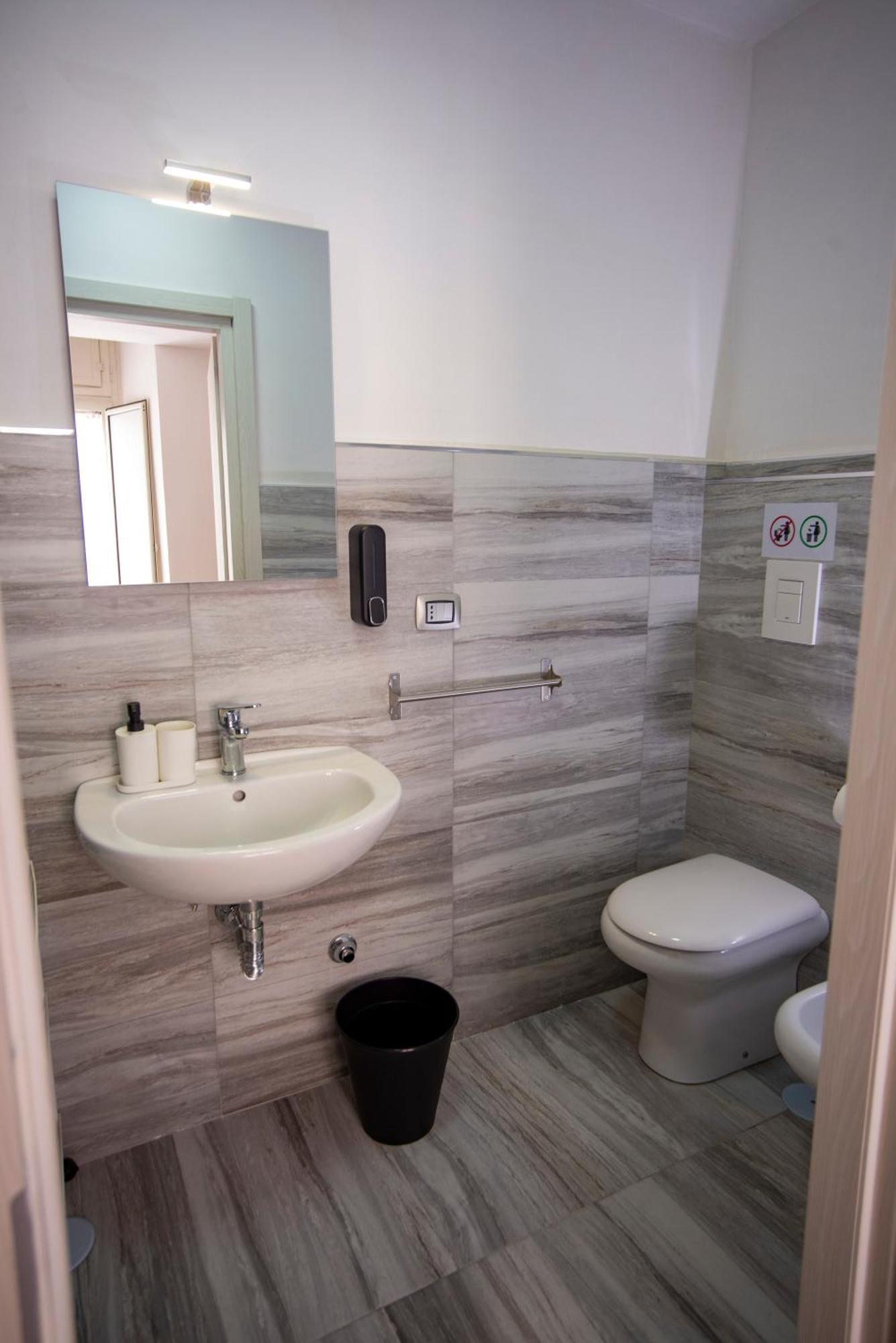 Na City Rooms Napels Buitenkant foto