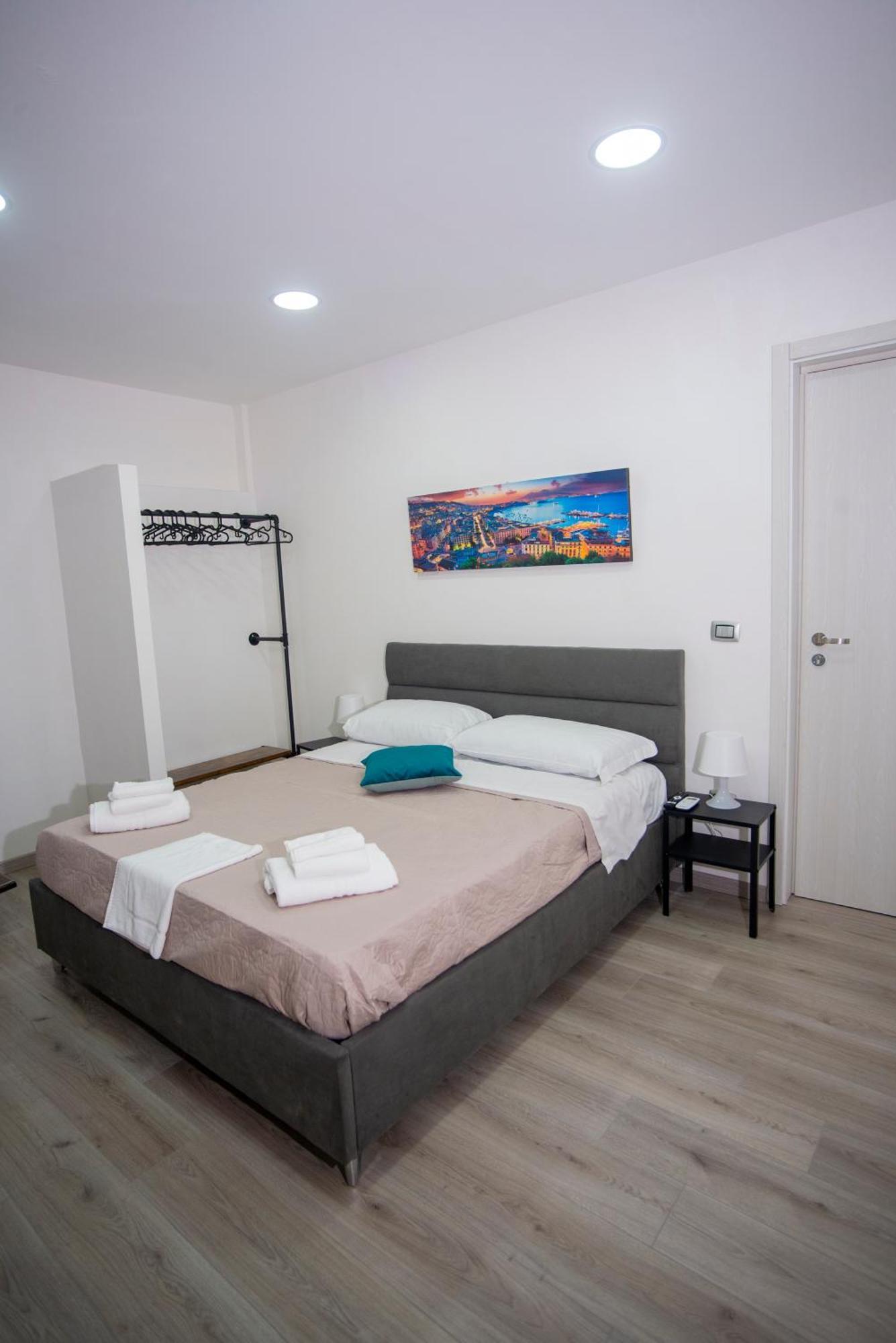 Na City Rooms Napels Buitenkant foto